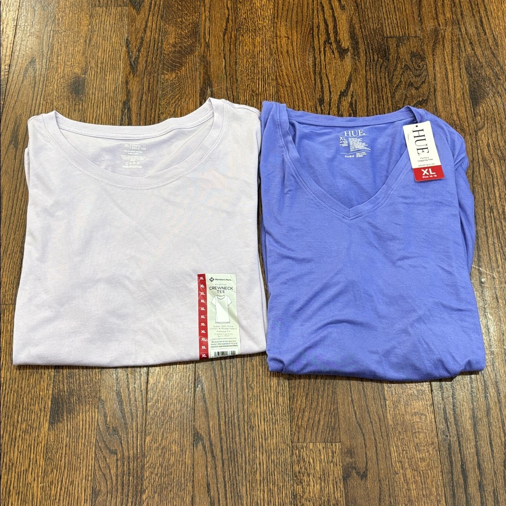 Hue and Member Mark Women’s bundle of 2 t shirts size XL